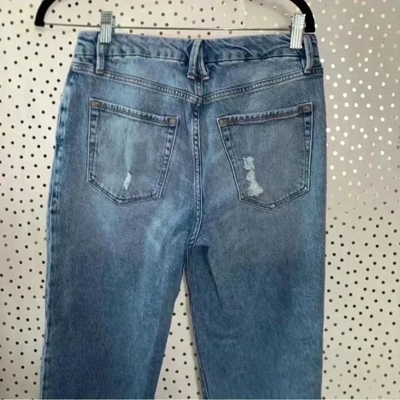 Good American Jeans - Picture 4 of 8